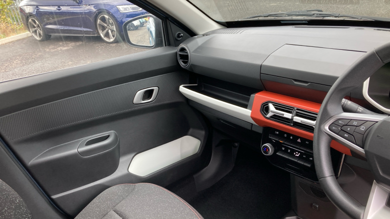 Dacia Spring 27kWh Expression 65 48kW 5dr Auto Electric Hatchback